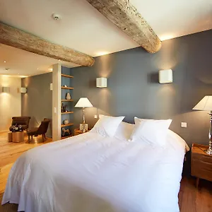 3* Guest house Les De L'oustalet, D'hotes Et Restaurant Etoile