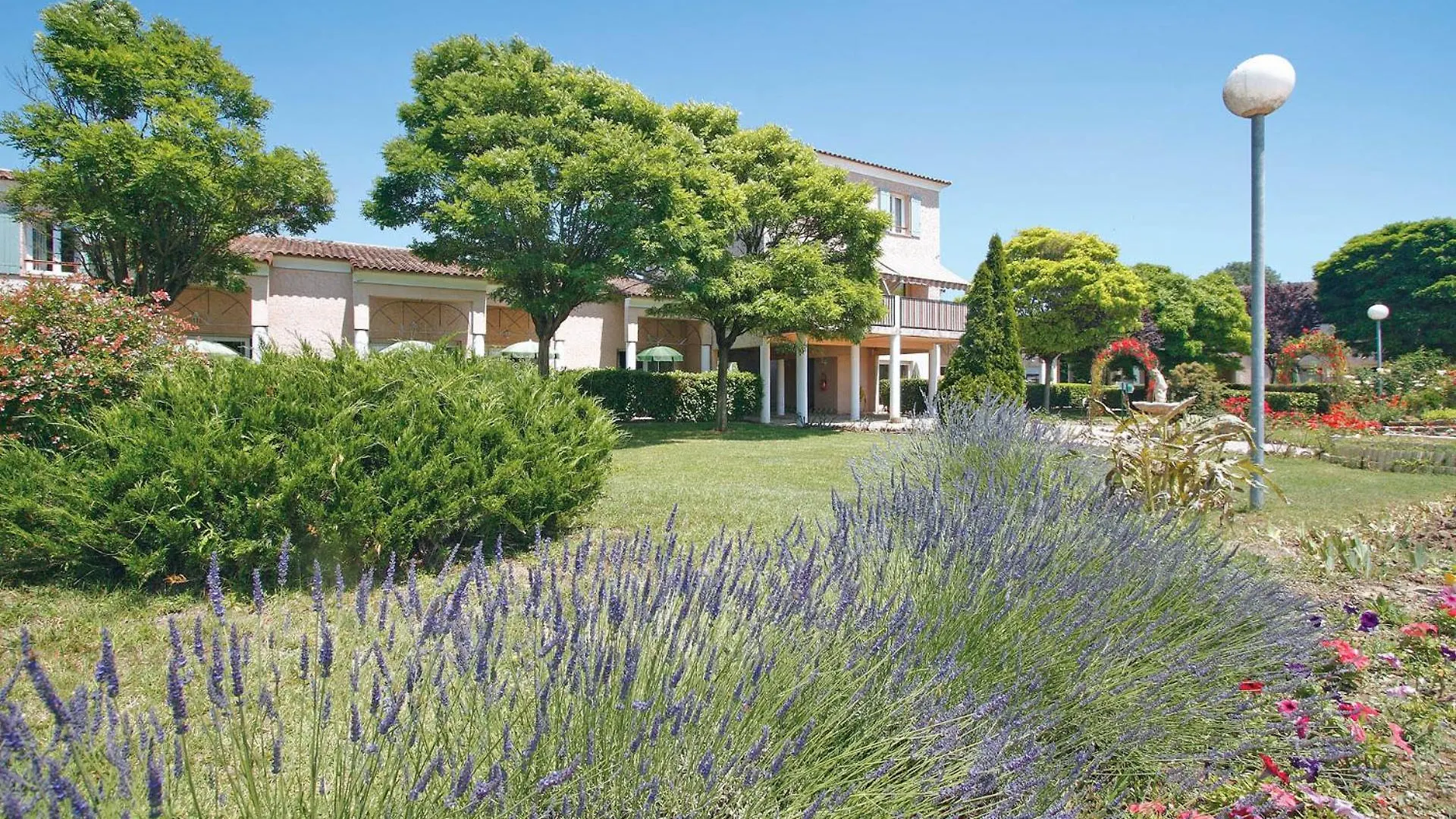 Le Champ D'Eysson Aparthotel Montauroux França