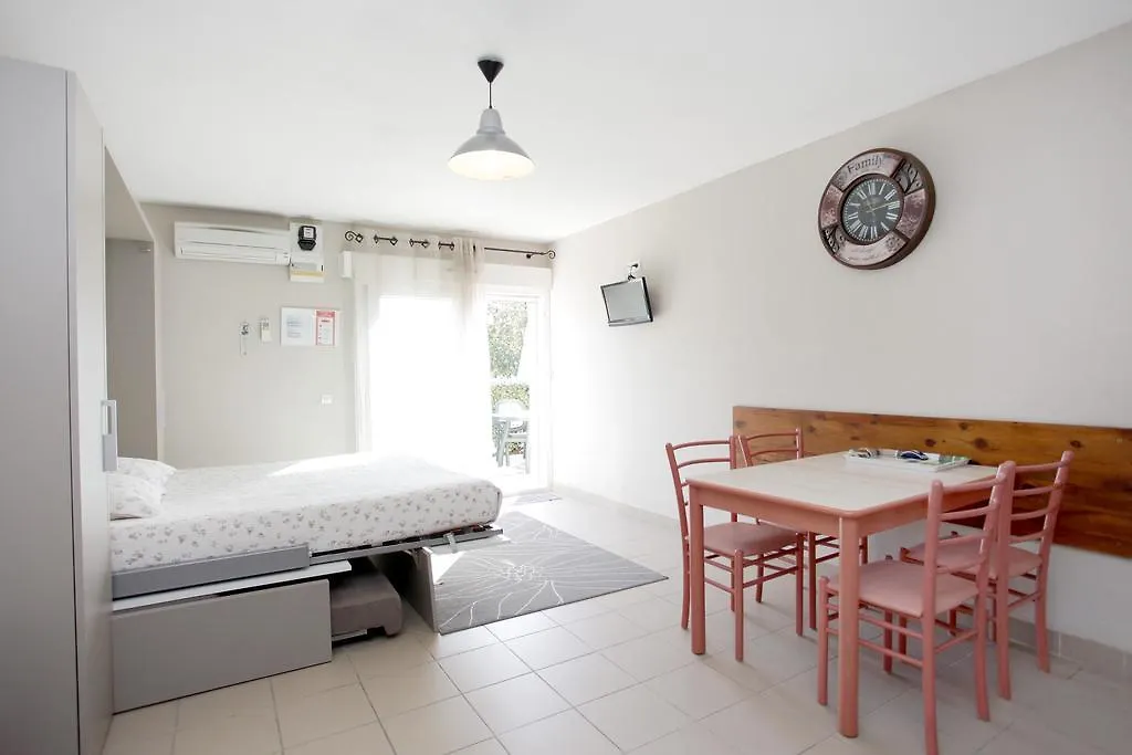 Le Champ D'Eysson Aparthotel Montauroux 3*,